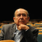 Víctor Manuel Moncayo Víctor Manuel Moncayo